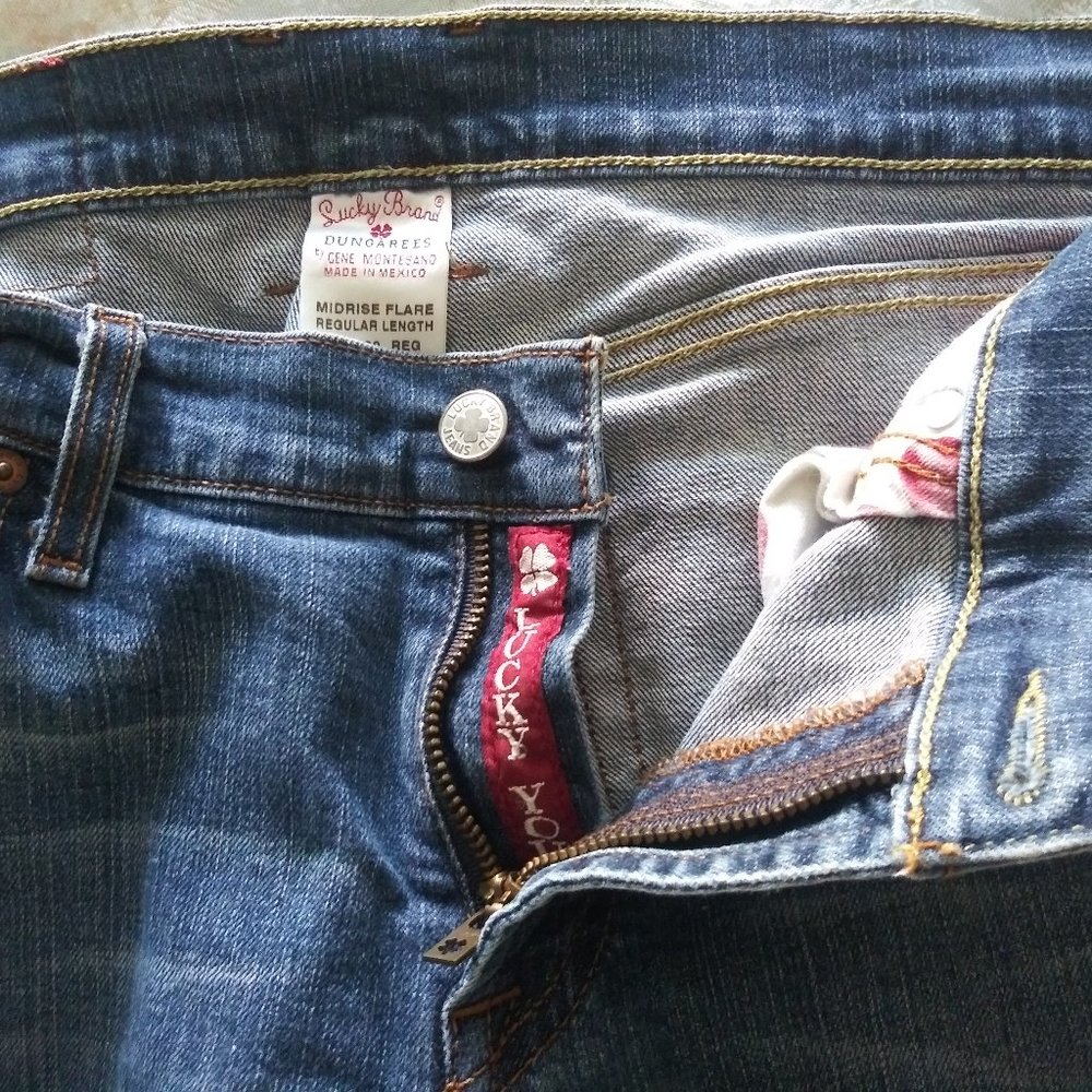Lucky jeans size 30. 30" inseam